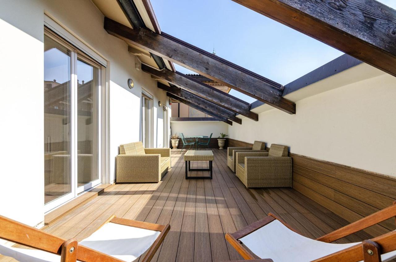 Rizzoli Terrace Apartment Болонья Экстерьер фото